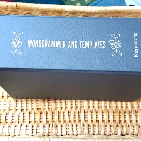 Vintage Sears Kenmore MONOGRAMMER and TEMPLATES & 29 PATTERN CAMS - Picture 5 of 5